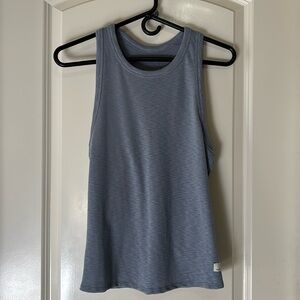 Vuori women sunrise high neck tank medium